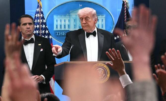 Trump Instruksikan Perpanjangan Blokade Selat Hormuz Saat Diplomasi Nuklir Menemui Jalan Buntu
