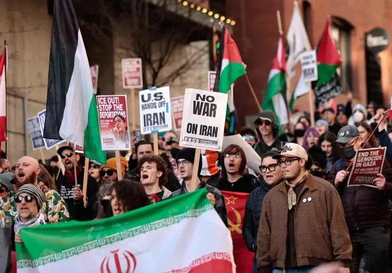 Gelombang Protes Besar-besaran Kecam Serangan Militer AS-Israel ke Iran