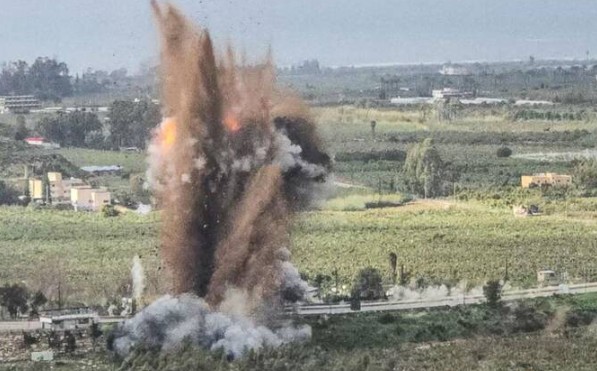 Israel Serukan Pergeseran Perbatasan ke Sungai Litani di Tengah Bombardir Lebanon