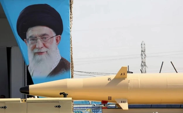 Iran Luncurkan Gelombang ke-28 'True Promise 4': Rudal Kheibar Generasi Baru Sasar Tel Aviv dan Pangkalan AS