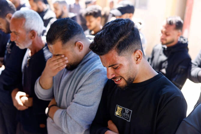 Serangan Udara Israel Tewaskan 13 Warga Gaza, Termasuk Petugas Polisi dan Anak-anak