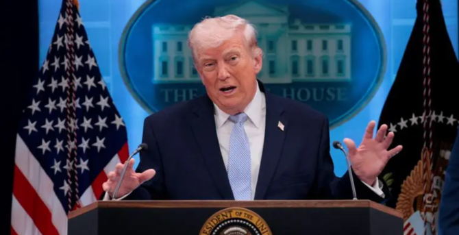 Trump mengatakan negosiasi dengan Iran pada tahap akhir, memperingatkan serangan jika kesepakatan gagal