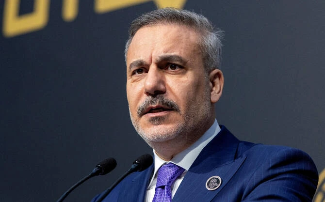 Turki Pertimbangkan Operasi Penghapusan Ranjau di Selat Hormuz Pasca Perdamaian Iran-AS
